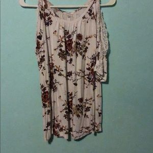 Flower Blouse with Open Arm Sleeves (Size M)